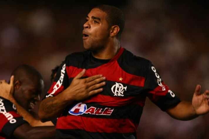 Em 2016, Adriano Imperador comprou 40% do Miami United-EUA, clube que disputa a liga norte-americana USL.