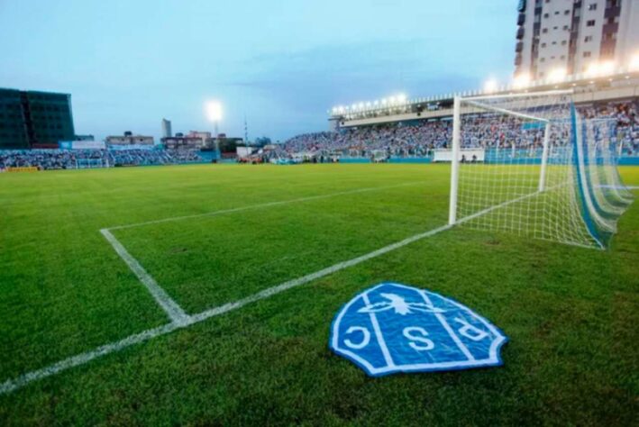 2º - Estádio Leônidas Sodré de Castro (Curuzu) - Inaugurado em 14/06/1914 - Clube dono do estádio: Paysandu