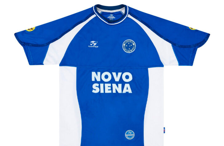 2001 - Fornecedora: Topper.