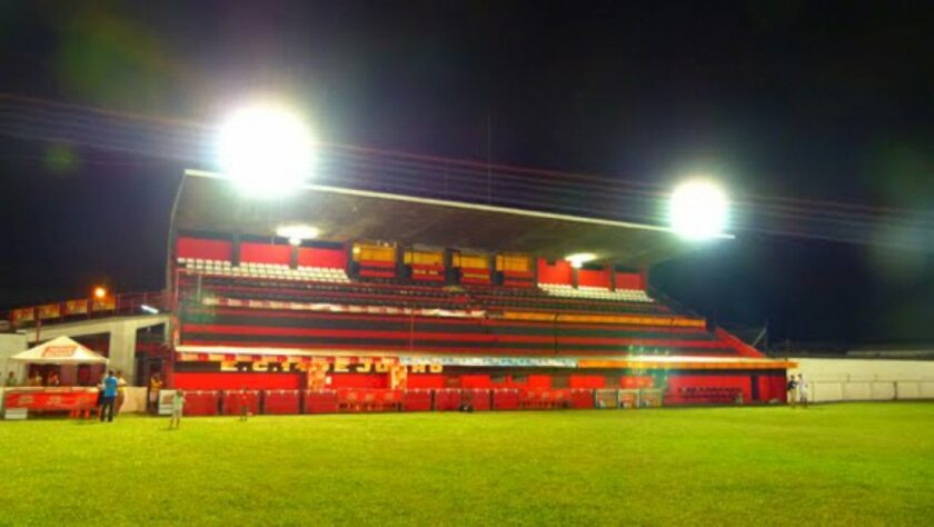 10º - Estádio João Martins - Inaugurado em 13/04/1921- Clube dono do estádio: 14 de Julho