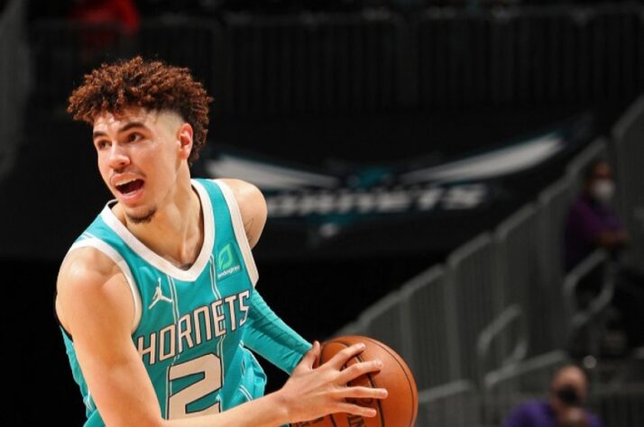 14º - LaMelo Ball - Time: Charlotte Hornets