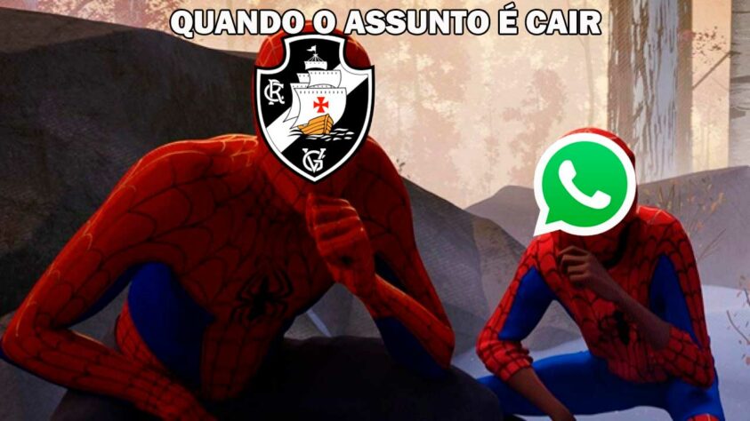 WhatsApp, Instagram e Facebook ficam fora do ar e internautas fazem memes com futebol.