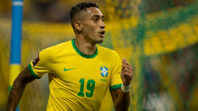 RAPHINHA (A, Leeds) - Chamado na reta final de 2021, teve um início de trabalho na Seleção Brasileira promissor. Aumentou suas chances de estar entre os convocados.
