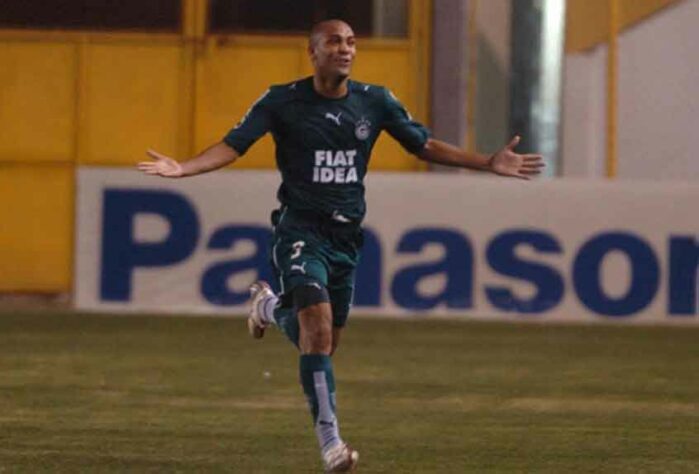 2006 - Souza (Goiás): 17 gols.