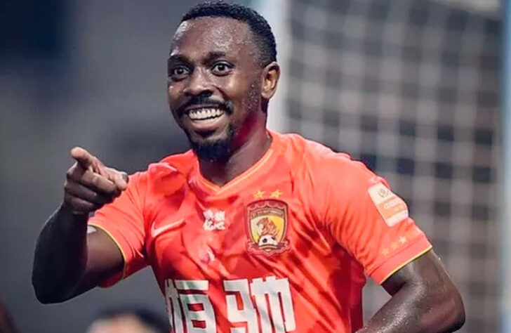 Fernandinho (atacante) - 28 anos - Contrato com o Guangzhou Evergrande até 30/06/2023 - Valor de mercado: 1,8 milhões de euros (R$ 11,16 milhões na cotação atual).