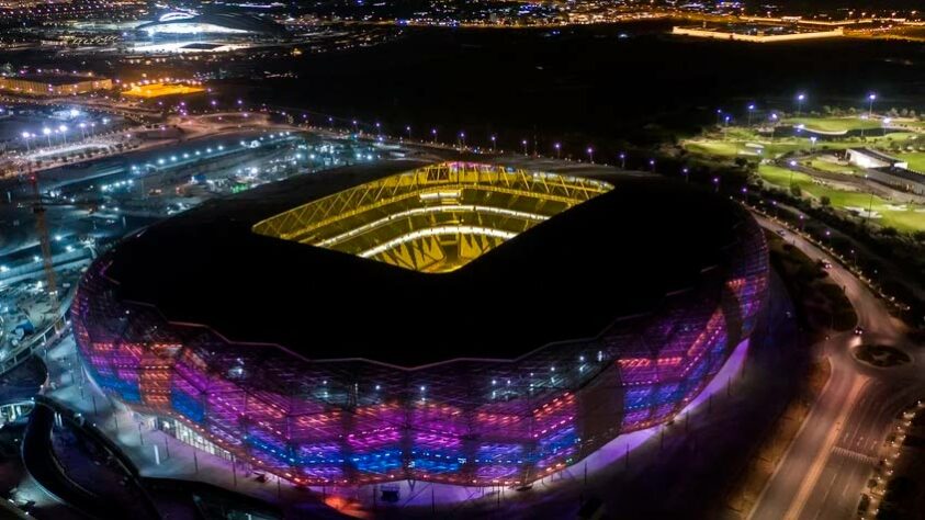 Education City Stadium: localizado em Ar-Rayyan - capacidade de 45.350 pessoas.