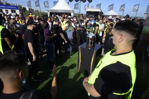 Festa da torcida do Palmeiras em Montevidéu, no Uruguai