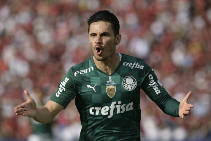 Raphael Veiga - Posição: Meia-atacante - Jogos disputados na Libertadores 2021: 12 - Gols marcados: - 5 - Assistências: 0