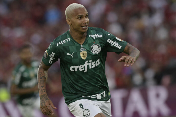 27/11/2021 - Palmeiras 2 x 1 Flamengo - Final (campo neutro) - Gols: Raphael Veiga e Deyverson.