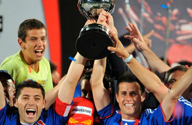 2011 - Campeão: Universidad de Chile (CHI) / Vice: LDU (EQU)