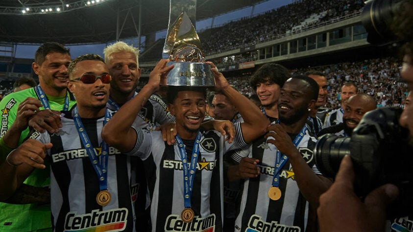 Botafogo - Valuation 2021: R$ 511 - Valuation 2020: R$ 605 - Variação: -16%