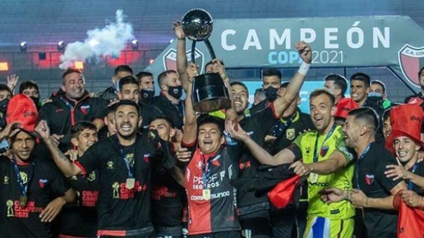 Colón (Argentina): entra na fase de grupos