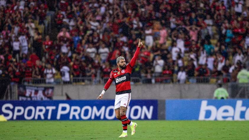 Gabigol (atacante) - Saiu da Inter de Milão para o Flamengo - Valor da compra: R$ 78,6 milhões - Ano da contratação: 2020