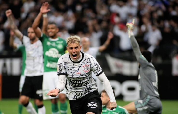 Em jogo válido pela 29ª rodada do Brasileirão 2021, o Corinthians venceu a Chapecoense pelo placar de 1 a 0. Em jogo garantido no último minuto, Róger Guedes salvou o Corinthians do empate em casa. Confira as notas do Corinthians no LANCE! (por Redação São Paulo) 