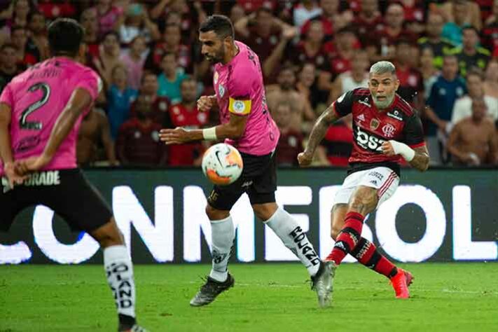  25º) Independiente Del Valle - Um gol em três jogos de Gabigol contra o rival equatoriano
