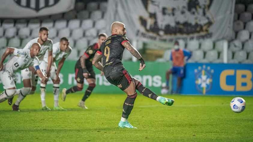 1º) Santos - Clube que o revelou, Santos é, também, o time que mais sofreu gols de Gabriel Barbosa pelo Flamengo: sete gols