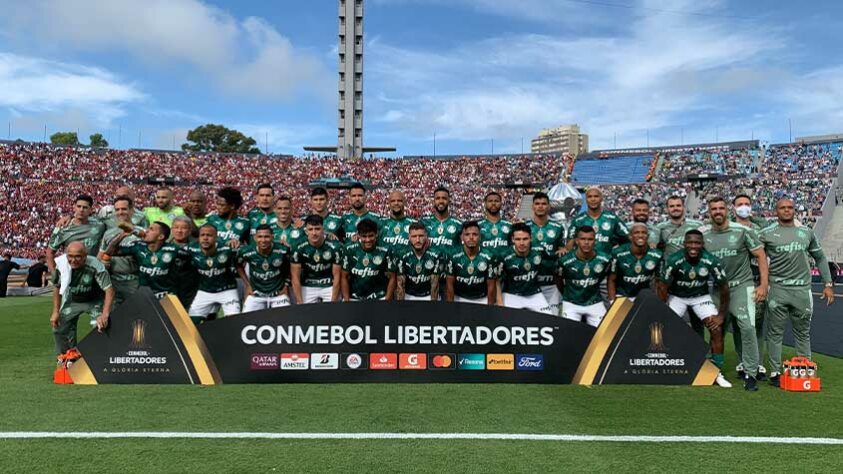 O Palmeiras teve cinco vitórias e apenas uma derrota na fase de grupos, passando como líder. Depois, o Verdão superou a Universidad Católica (CHI) com duas vitórias por 1 a 0 nas oitavas. Nas quartas, empate por 1 a 1 contra o São Paulo no Morumbi e um sonoro 3 a 0 no Allianz Parque. Na semi, contra o Atlético-MG, 0 a 0 no Allianz Parque (com Hulk perdendo pênalti) e 1 a 1 no Mineirão, com o Alviverde avançando pelo gol marcado fora de casa. Na final, diante do Flamengo, 2 a 1 para o Palmeiras, gols de Raphael Veiga e Deyverson, que saiu do banco para a prorrogação e virou herói.