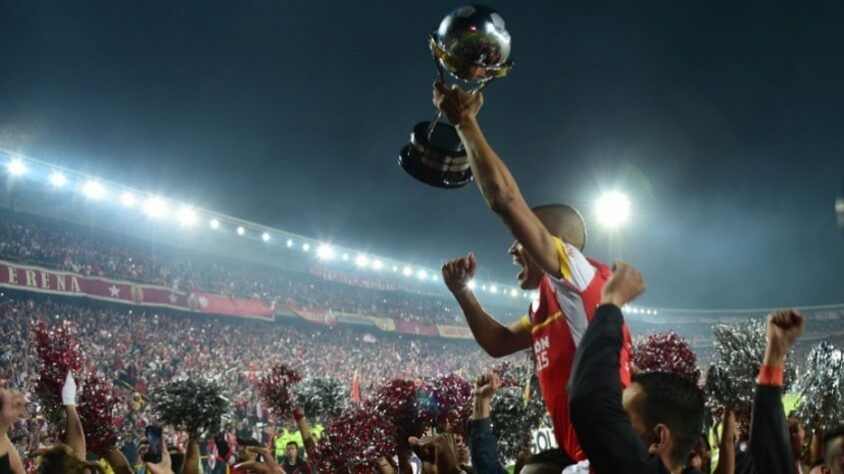 2015 - Santa Fé-COL x Huracán-ARG - Campeão: Santa Fé-COL