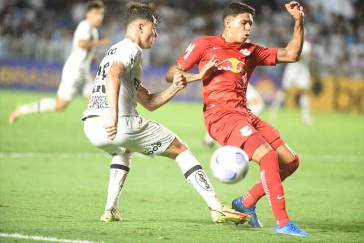 Bragantino - Sobe/Cuello: Foi o jogador mais perigoso da equipe de Bragança, criando boas jogadas pelo lado esquerdo. No final, cansou e acabou substituído, mas é um jogador interessante, de grande técnica. Desce/Cleiton: No primeiro gol do Peixe, bateu roupa, espalmando mal a bola que acabou com a conclusão de Marinho para as redes. É um goleiro inseguro, que costumeiramente mostra falhas. 