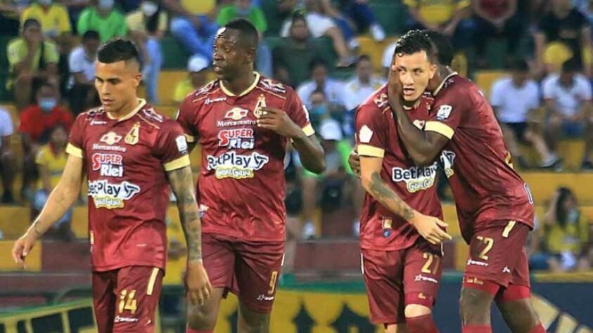 Pote 2 - Tolima (COL): 2° do grupo D da Libertadores (11 pontos na fase de grupos)