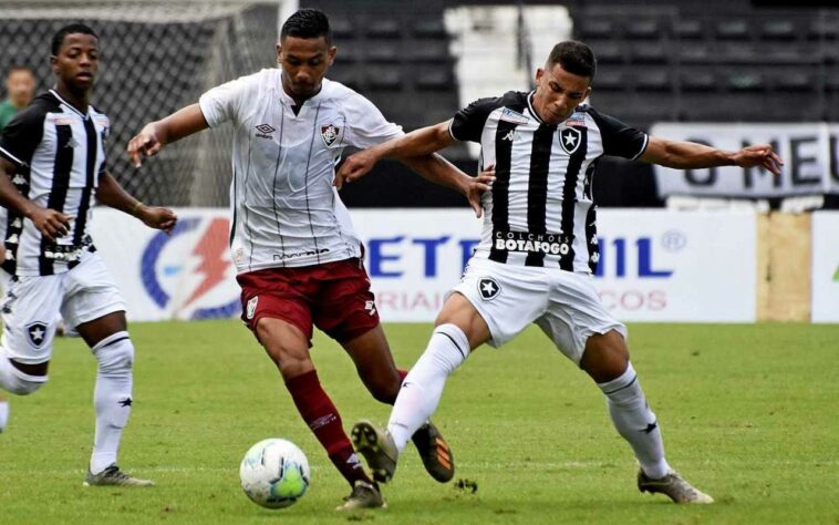 Daniel, ou Dani Bolt, foi titular em dois jogos do Carioca e utilizado em outro, mas não voltou a ganhar chances. Ele tem 22 anos e contrato até 31/12/2022.