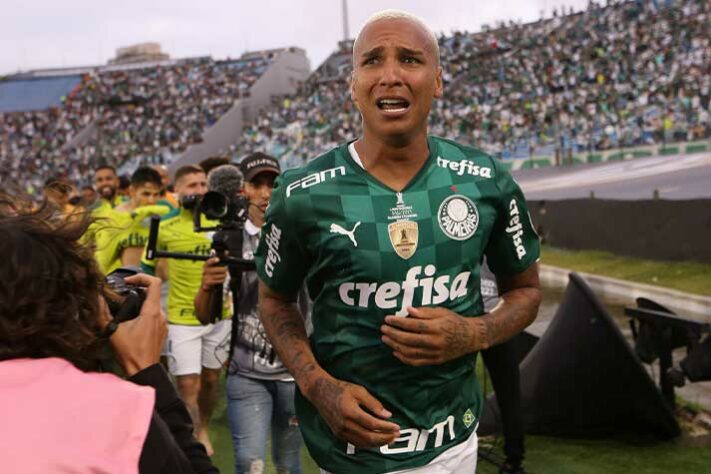 O juiz apita! O Palmeiras é tricampeão da Libertadores.