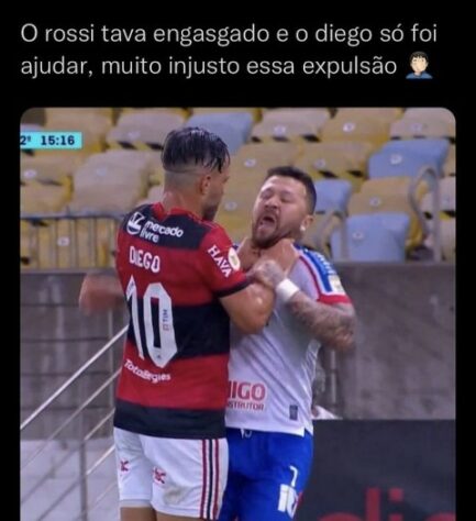 Expulsos no segundo tempo, Diego Ribas e Rossi ganharam memes nas redes sociais.