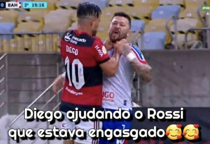 Expulsos no segundo tempo, Diego Ribas e Rossi ganharam memes nas redes sociais.