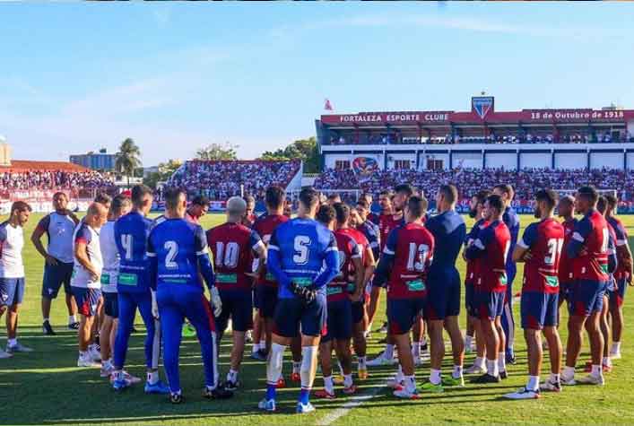 5° colocado - FORTALEZA (52 pontos) - 34 jogos - Título: 0% - Libertadores: 89,3% - Rebaixamento: 0%.