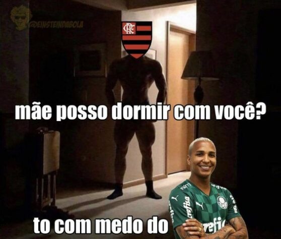 Agora jogando pelo Cuiabá, atacante deverá estar em campo no duelo contra o Flamengo na noite deste sábado. Autor do gol do título da Libertadores 2021 do Palmeiras na final contra o time carioca, Deyverson escreveu seu nome na história do clássico e protagonizou diversos memes. Relembre na galeria! (Por Humor Esportivo)