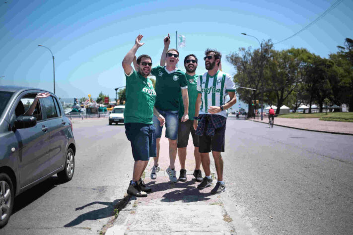 Festa da torcida do Palmeiras em Montevidéu, no Uruguai