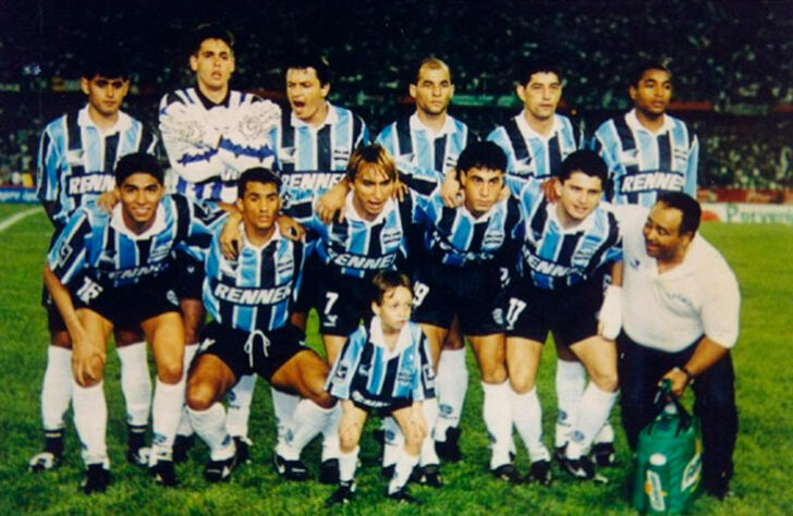 Grêmio (2 títulos) - Brasileirão: 1981 e 1996 (foto)