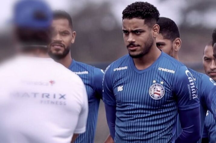 Matheus Bahia - Lateral-esquerdo de 22 anos que se destacou no Bahia.