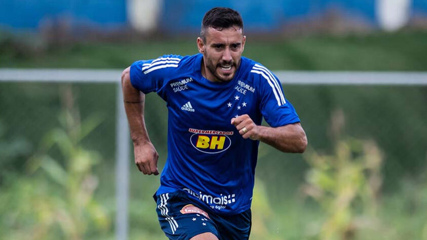 Alan Ruschel - Lateral-esquerdo - 32 anos - Saindo do Cruzeiro/futuro indefinido.