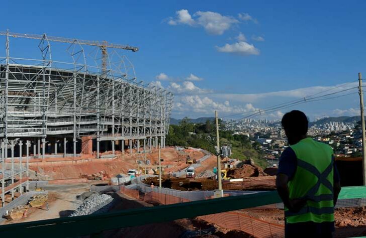 O local conta com um Centro de Experiência, onde o torcedor pode ver como ficará o estádio quando pronto, usar realidade virtual para conhecer os detalhes e ainda tem uma área de observação para as obras.