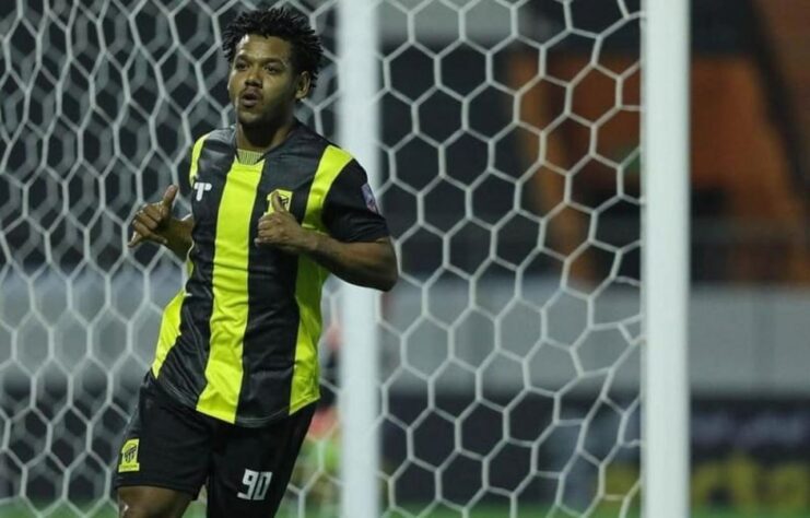 Romarinho (31 anos) - Posição: Atacante - Time: Al-Ittihad (Arábia Saudita) - Valor de mercado: 6 milhões de euros (R$ 30,6 milhões) 