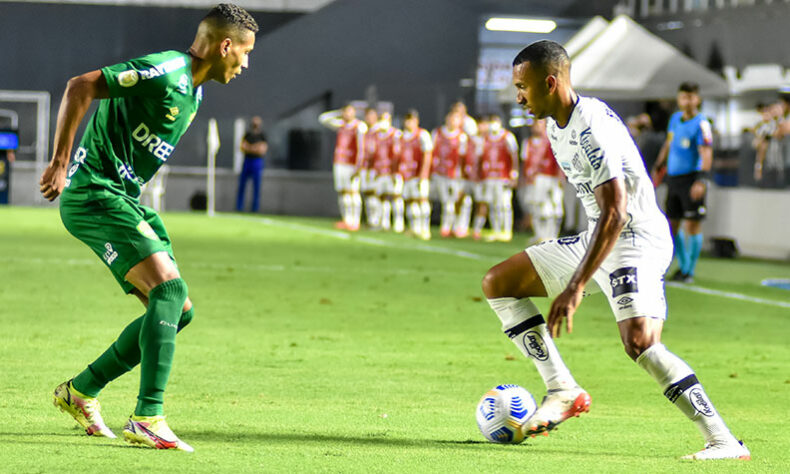 O Santos entrou em campo sonhando com uma vaga na próxima Libertadores, mas não conseguiu vencer o Cuiabá na Vila. O resultado de 1 a 1 marcou o fim de uma temporada ruim do Peixe. Confira as notas do Santos no LANCE! (por Diário do Peixe)