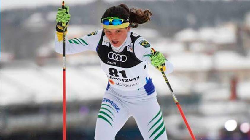 Bruna Moura (27 anos) - Atleta de Cross Country Ski, nascida em Caraguatatuba, São Paulo - Estreante em Olimpíadas de Inverno.
