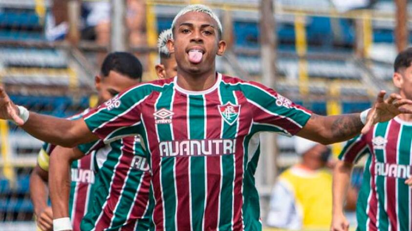 John Kennedy (Atacante) - Time: Fluminense - Jogos: 5 - 20 anos - Contrato até 28/02/2025 - Situação: Sem espaço com Fernando Diniz - Valor de mercado: 3 milhões de euros (R$ 16,2 milhões)