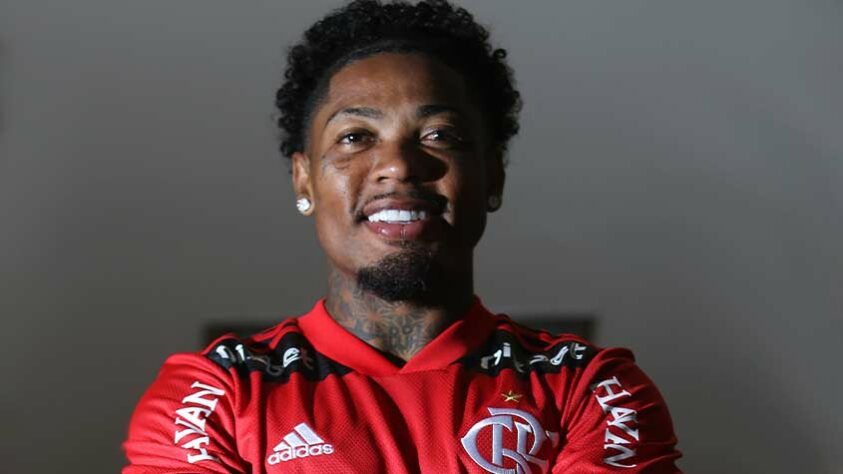GALERIA: confira 20 fotos do primeiro dia de Marinho no Flamengo