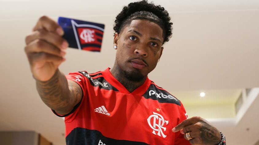 GALERIA: confira 20 fotos do primeiro dia de Marinho no Flamengo