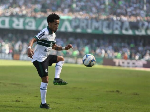 Rafinha (Meia-atacante - Coritiba): Seis assistências na Série B.