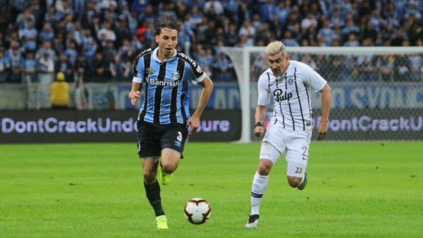 Pedro Geromel (zagueiro - Grêmio - 31/12/2022) - 36 anos