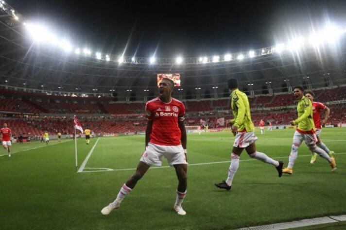 INTERNACIONAL: Com uma boa média de acertos, EDENILSON pode ser apontado como o principal cobrador do Colorado, embora Wesley Moraes já tenha feito um gol neste ano com o meio-campista em campo.