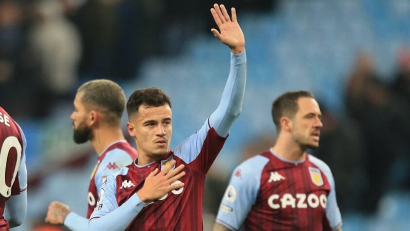 De volta à Premier League, Philippe Coutinho estreou com gol pelo Aston Villa, no empate em 2 a 2 com o Manchester United. O jogador saiu do banco para marcar o tento que evitou a derrota dos Villans e recebeu elogios do treinador e ex-companheiro de Liverpool, Steven Gerrard.