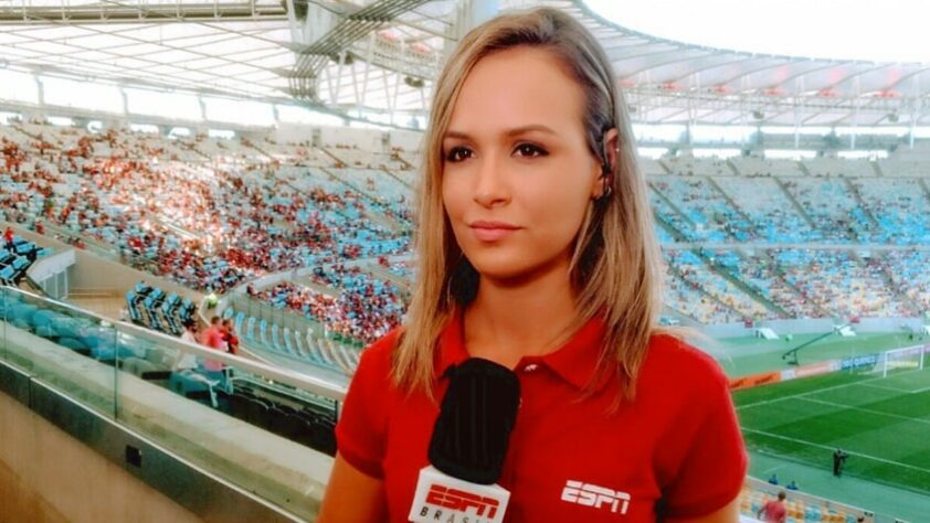 Após cinco anos de ESPN Brasil e Fox Sports, a repórter Bibiana Bolson deixou os Canais Disney. Ela foi desligada pela empresa no dia 10 de janeiro deste ano.