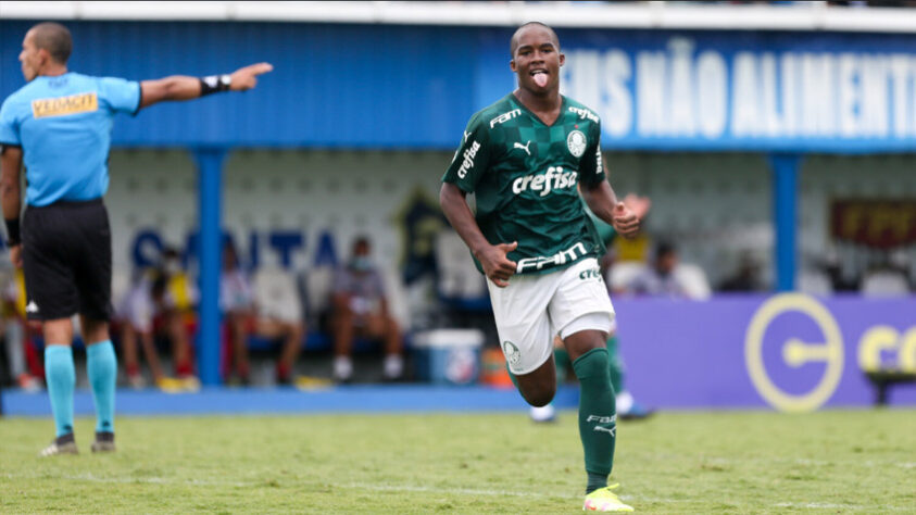 Endrick (Atacante - Palmeiras): Com apenas 15 anos, jogou a Copinha como gente grande. Fez cinco gols em cinco jogos, tendo atuado apenas em três como titular. Ele já deve subir para o profissional neste ano. 