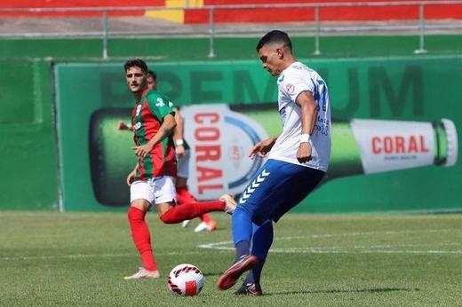 NO RADAR - Uma das boas novidades no Campeonato de Portugal é o zagueiro brasileiro Guilherme Silva. O jovem de apenas 21 anos, zagueiro canhoto, vem se destacando na parte defensiva e mostrando bom apoio na bola aérea ofensiva. Ele recebeu sondagens de quatro clubes da Primeira Liga de Portugal, um clube de porte “médio” da Ligue 1, na França, e um time da Série A do Campeonato Brasileiro.