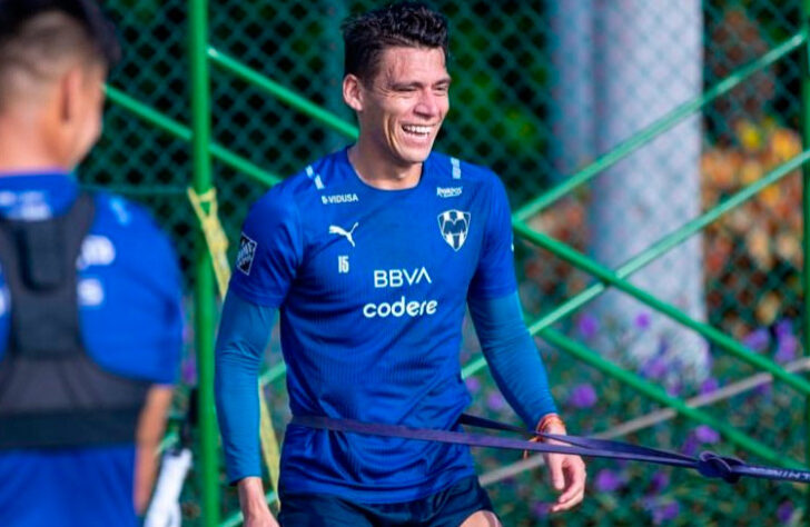 Héctor Moreno - Zagueiro - 23 anos - Mexicano