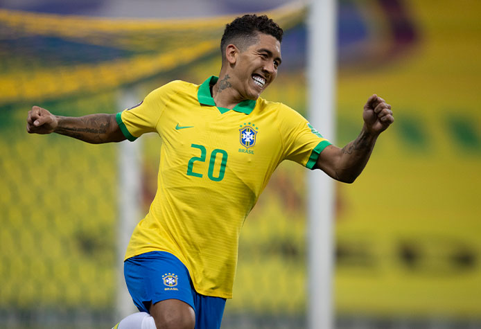 Roberto Firmino - 18 participações (13 gols e 5 assistências)